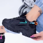 Buty sportowe na platformie WL118 Czarny | Mei