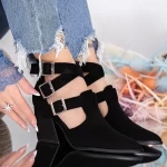 Buty na grubym obcasie XKK520 Czarny | Mei