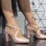 Buty na grubym obcasie 2YXD31A Champagne | Mei