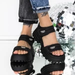 Sandały na platformie 3AW306 Czarny | Mei