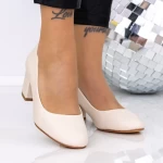 Buty na grubym obcasie XKK251 Beżowy | Mei