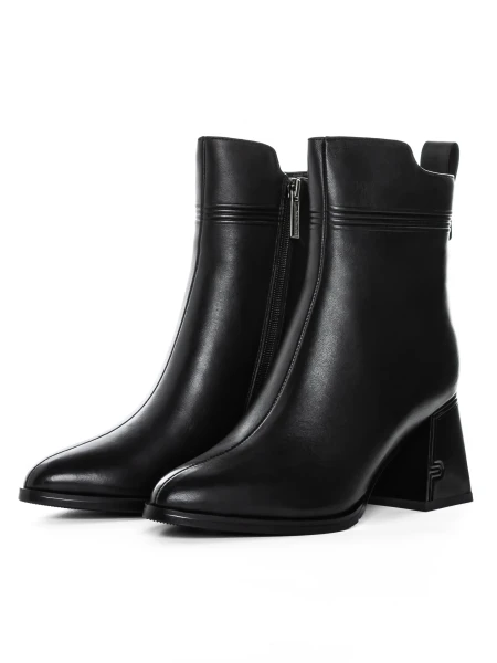 Krótkie botki z grubym obcasem K107-55-B81A Czarny Jose Simon