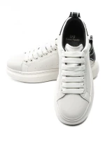 Męskie buty sportowe wykonane ze skóry naturalnej 3221 Biały-Czarny | Advancer