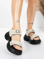 Sandały damskie ze skóry naturalnej 6818 Kremowy | Advancer