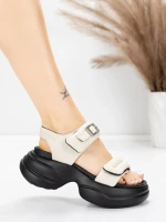 Sandały damskie ze skóry naturalnej 6818 Kremowy | Advancer