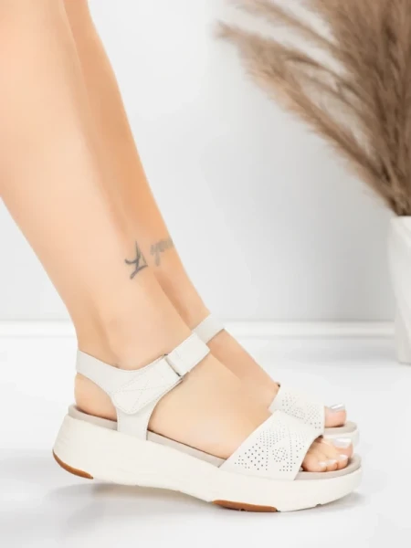 Sandały damskie ze skóry naturalnej 037 Kremowy | Advancer