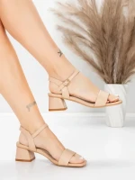 Sandały damskie ze skóry naturalnej 22396 Brzoskwiniowy | Advancer