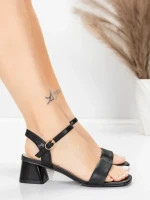 Sandały damskie ze skóry naturalnej 22396 Czarny | Advancer