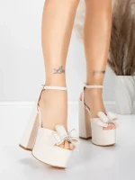 Sandały na grubej podeszwie i platformie 3KV52 Beżowy | Mei