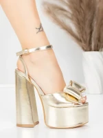Sandały na grubej podeszwie i platformie 3KV52 Złoty | Mei