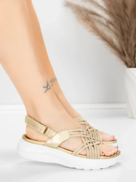 Sandały na platformie 5GS67 Złoty | Mei