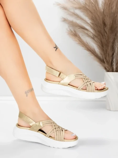 Sandały na platformie 5GS67 Złoty | Mei