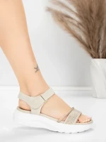 Sandały na platformie 5GS68 Beżowy | Mei
