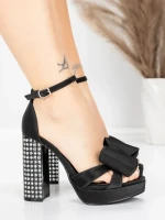 Sandały na grubej podeszwie i platformie 5KV72 Czarny | Mei