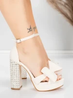 Sandały na grubej podeszwie i platformie 5KV72 Beżowy | Mei