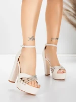 Sandały na grubej podeszwie i platformie 5KV73 Beżowy | Mei