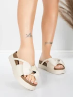 Damskie kapcie ze skóry naturalnej TP637-1 Kremowy | Formazione