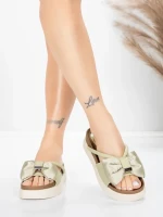 Damskie kapcie ze skóry naturalnej TP637-1 Zielony | Formazione