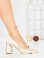 Pantofi cu Toc Gros G60-11 BEIGE | FESTISIMO
