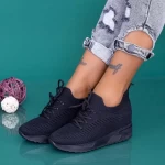 Buty sportowe na platformie KDN19 Czarny | Mei